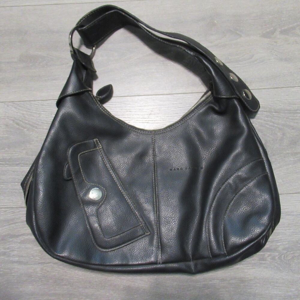 Marc Jacobs Shoulder Handbag Black Faux Pebble Leather Zip Snap Bag Expandable